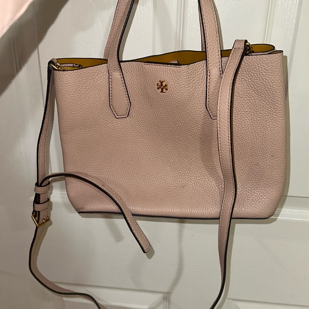 Pink Tory Burch shoulder bag